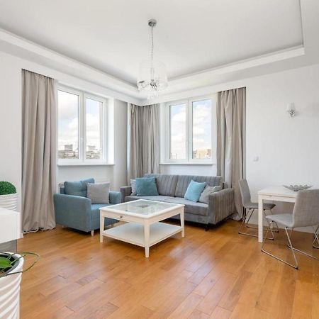 Przestronny Apartament Z Widokiem Na Miasto W Warszawie Warszawa Eksteriør bilde